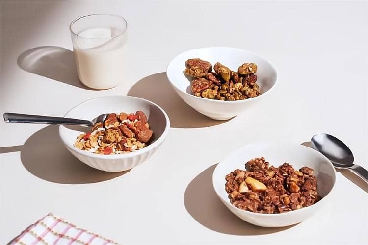 Some of the key ingredients include almonds, pecans, pumpkin seeds, sunflower seeds, and coconut flakes.